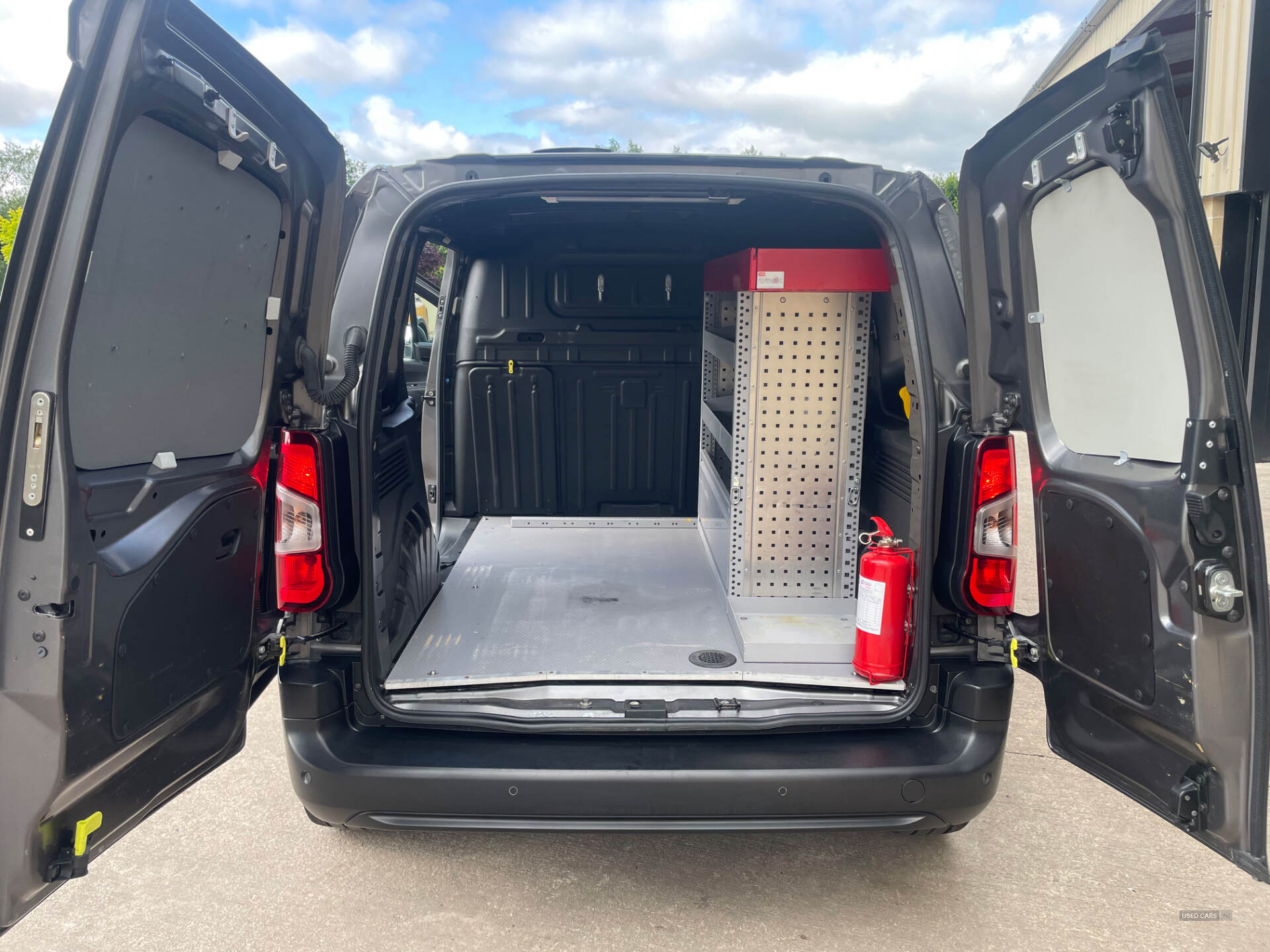 Sep 2020 Peugeot Partner 1000 1.5 BlueHDi 130 Professional Van