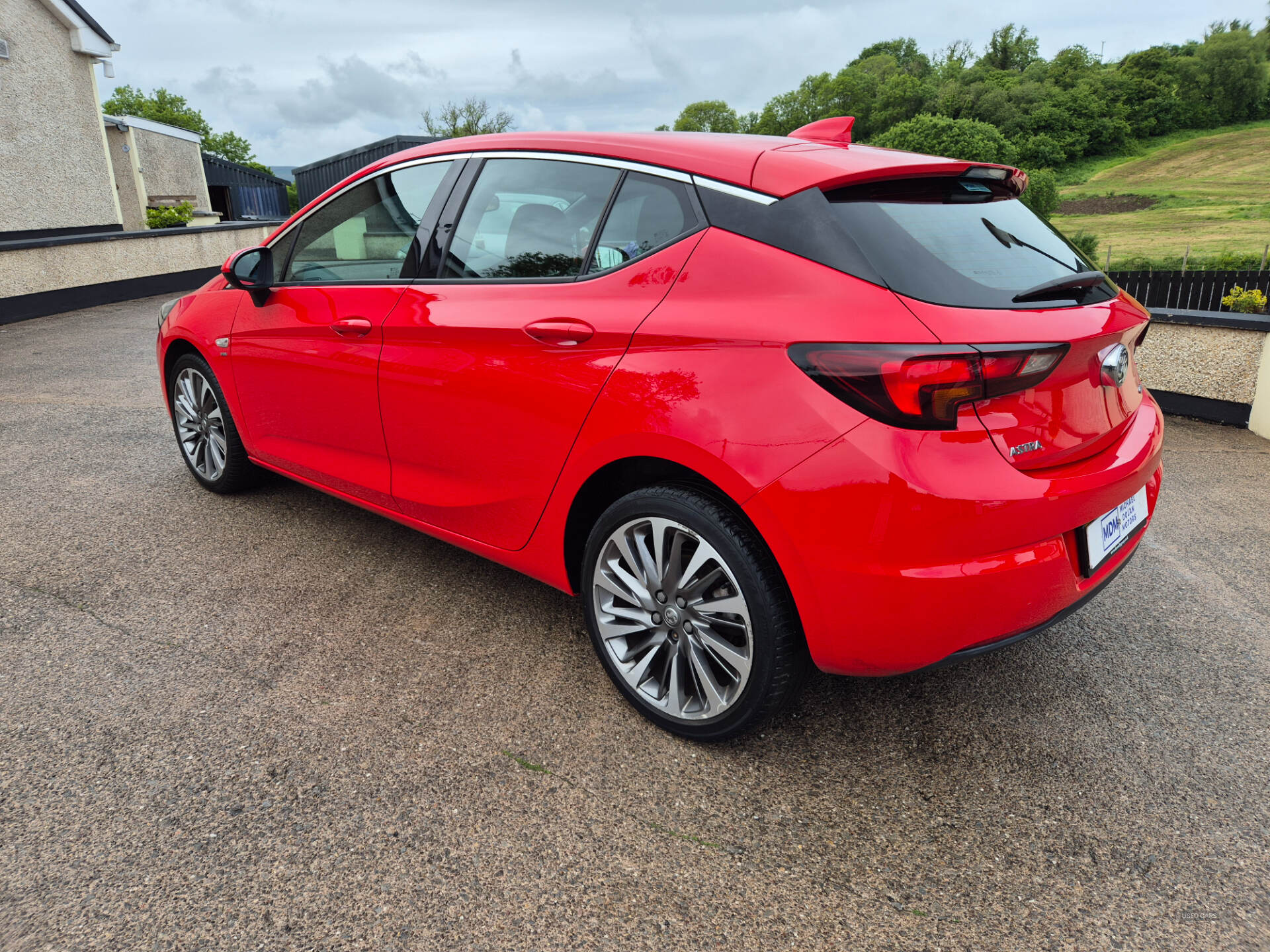 Feb 2017 Vauxhall Astra 1.6 CDTi 16V 136 SRi Nav 5dr
