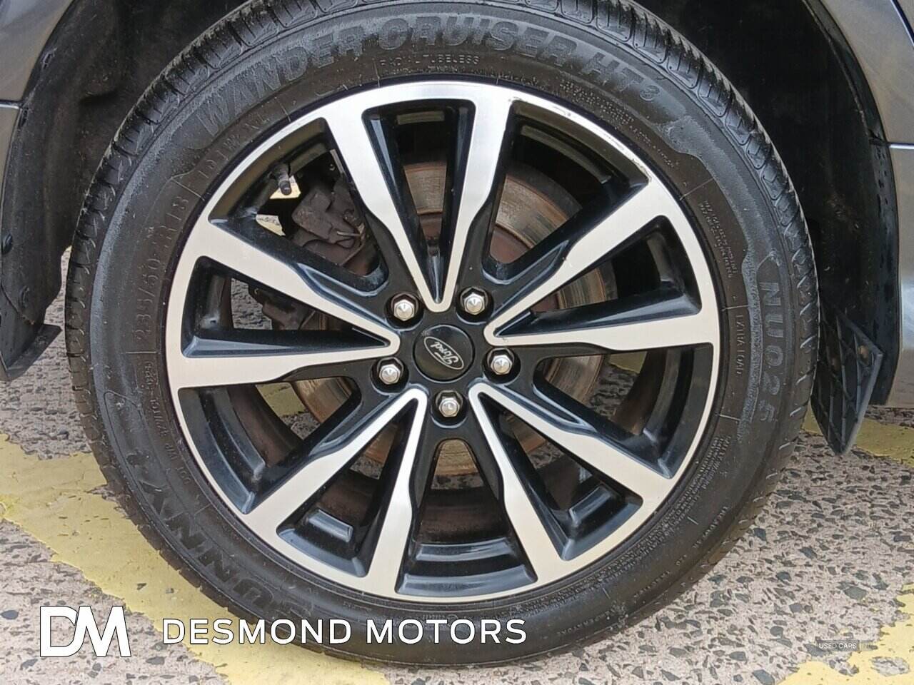 Jan 2018 Ford Kuga 1.5 TDCi ST-Line 5dr 2WD