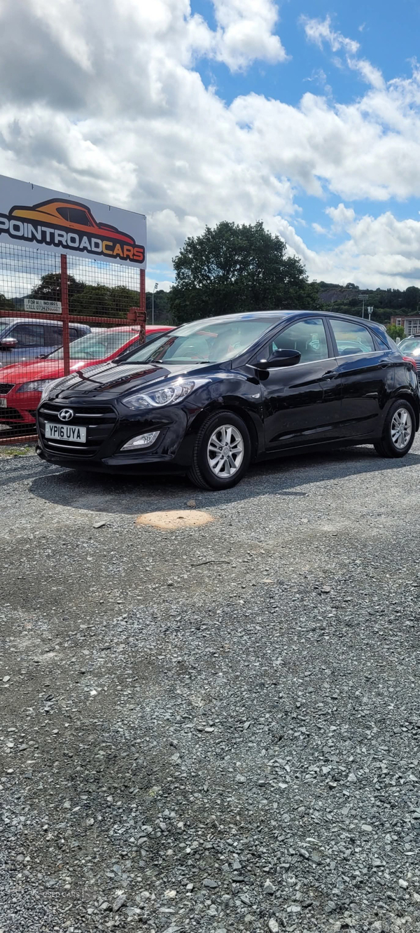 Hyundai i30 DIESEL HATCHBACK in Down