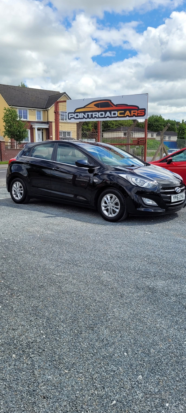 Hyundai i30 DIESEL HATCHBACK in Down