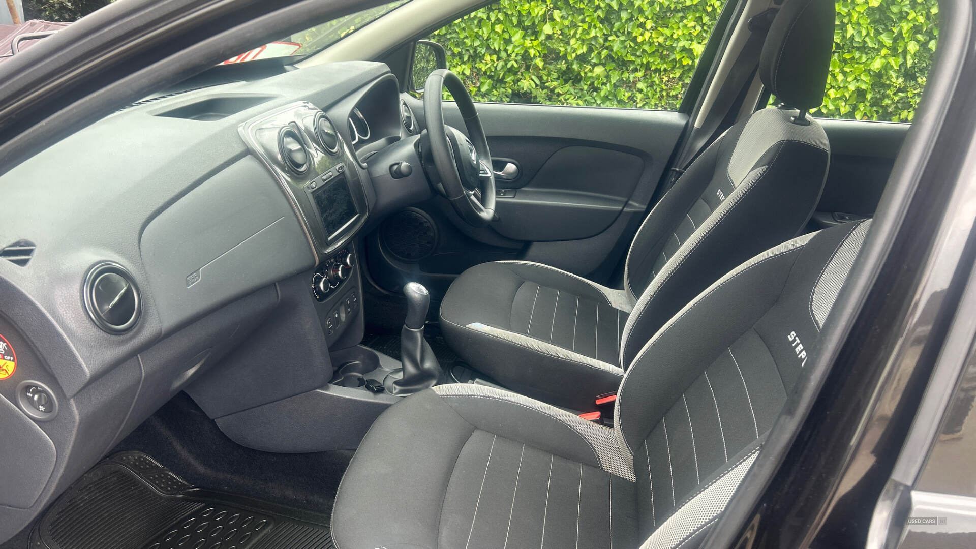 May 2019 Dacia Sandero Stepway 1.5 Blue dCi Comfort 5dr