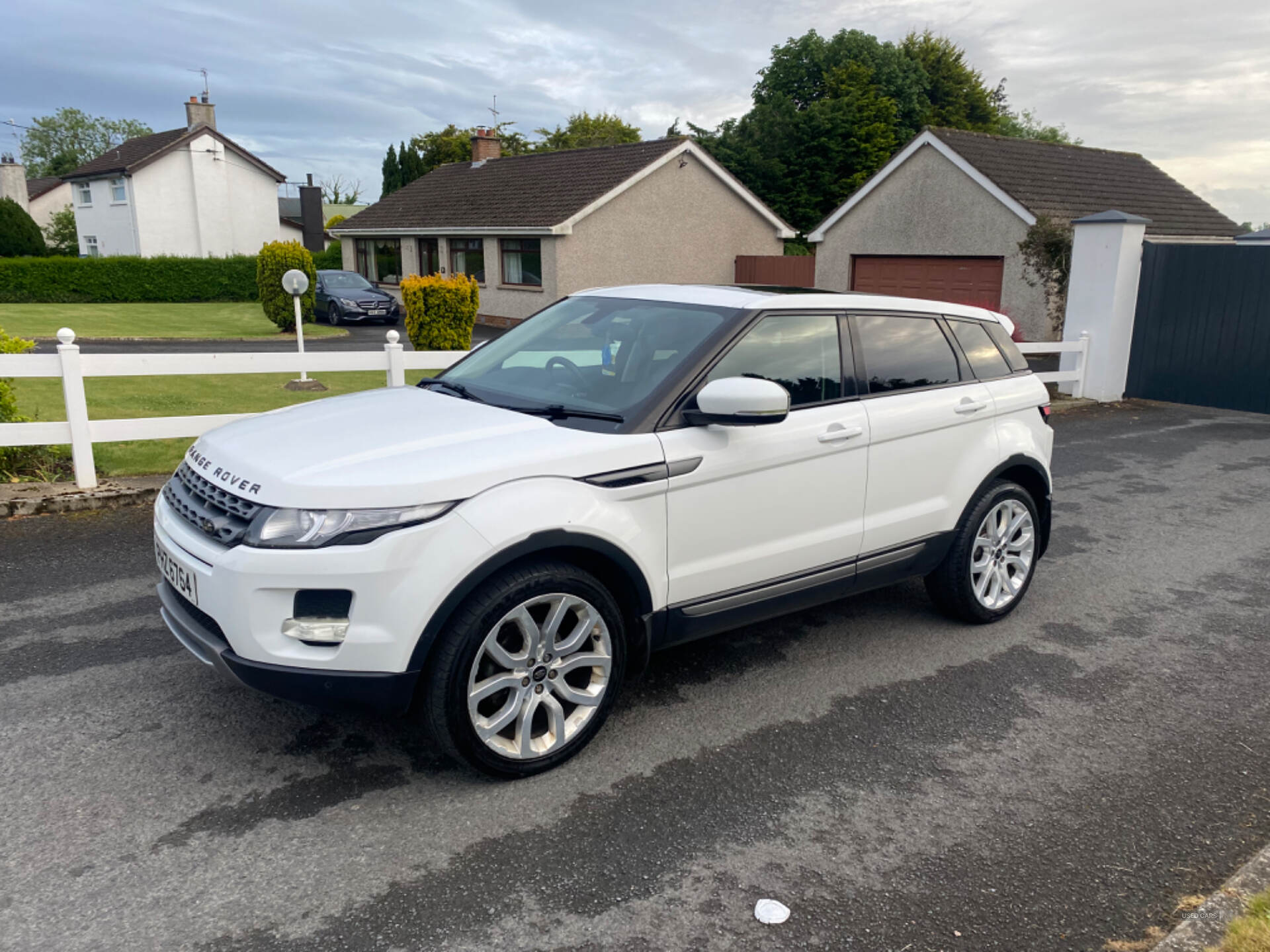 Jan 2013 Land Rover Range Rover Evoque 2.2 SD4 Pure 5dr Auto