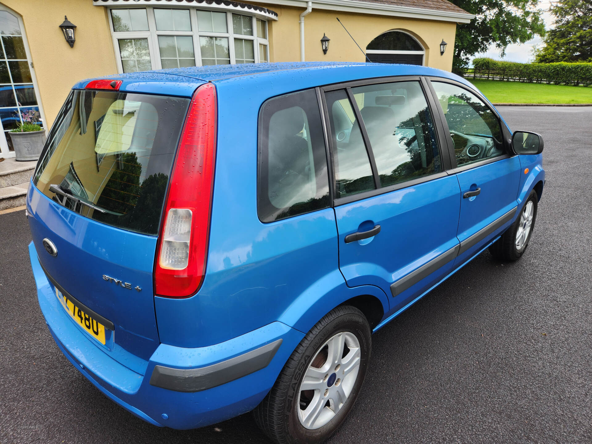 Oct 2010 Ford Fusion 1.4 Style + 5dr