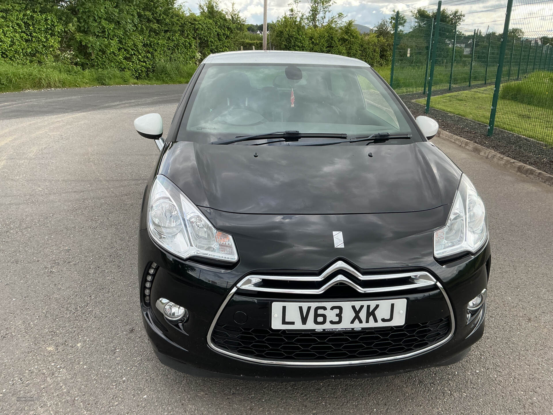 Dec 2013 Citroen DS3 1.6 VTi 16V DStyle Plus 3dr