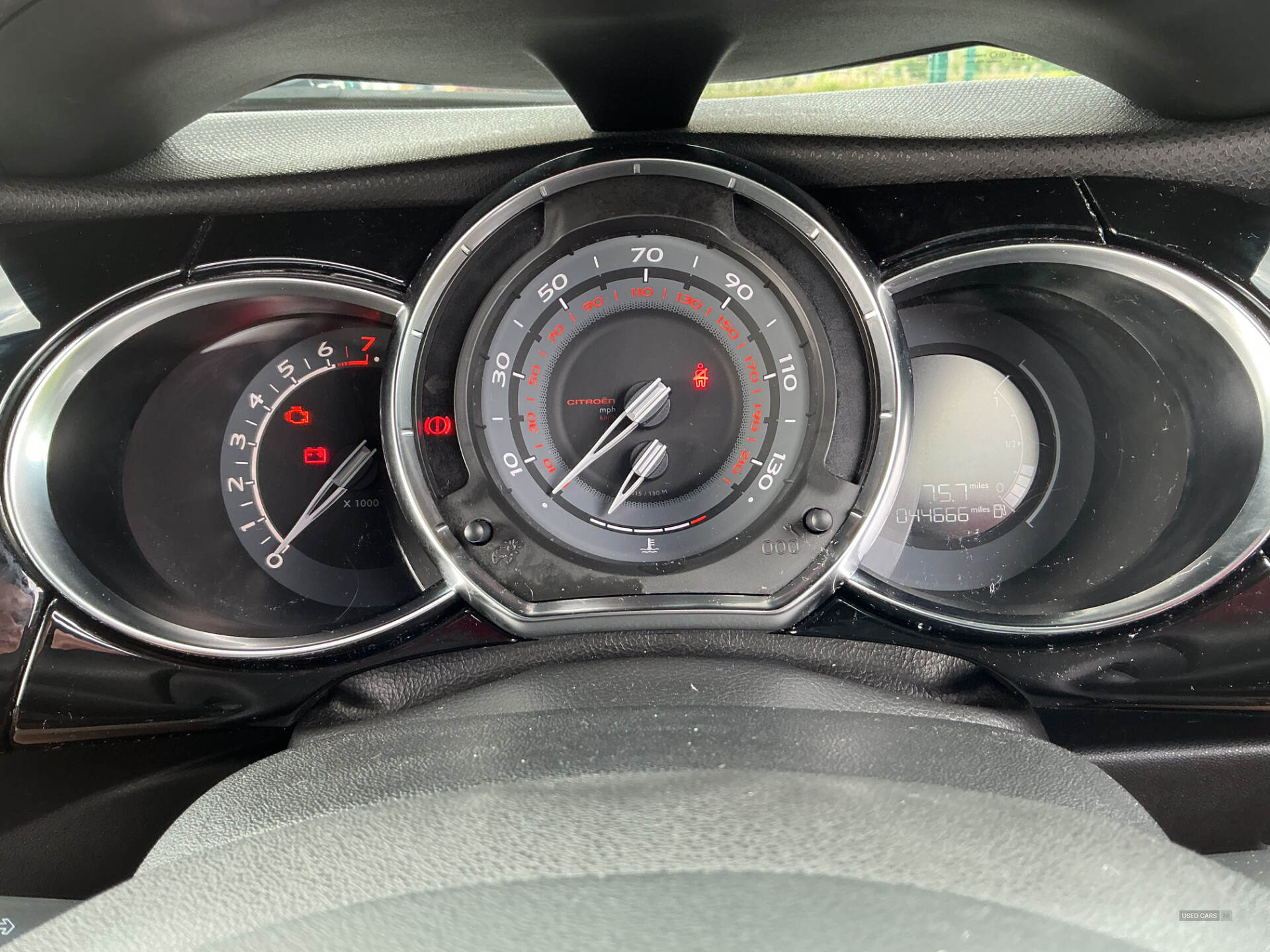 Dec 2013 Citroen DS3 1.6 VTi 16V DStyle Plus 3dr