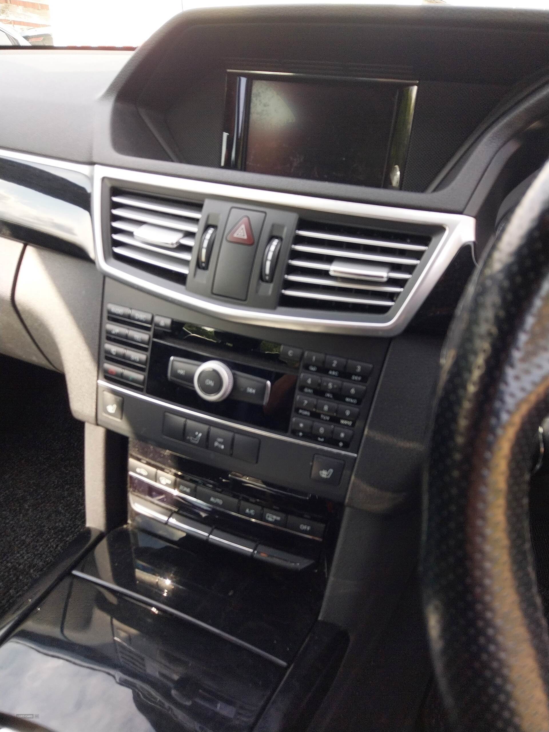 Dec 2010 Mercedes E-Class E350 CDI BlueEFFICIENCY [265] Sport 4dr Tip Auto