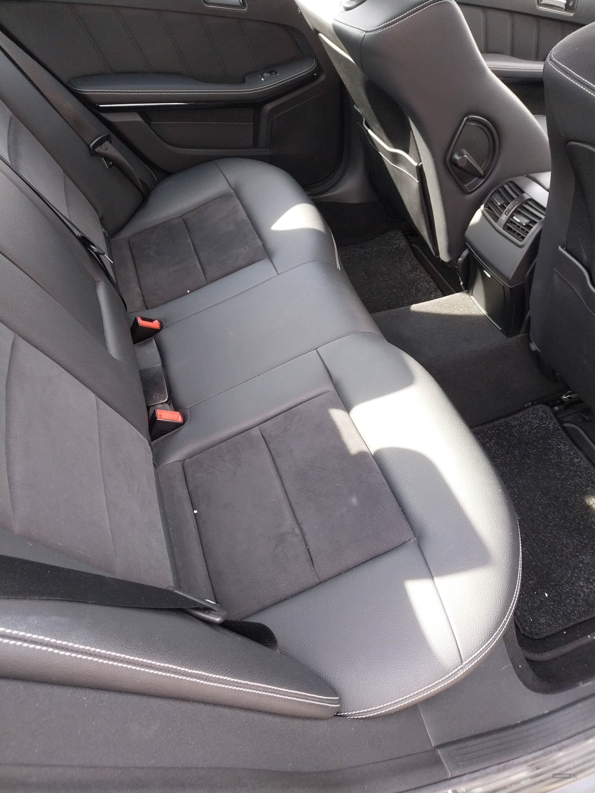 Dec 2010 Mercedes E-Class E350 CDI BlueEFFICIENCY [265] Sport 4dr Tip Auto