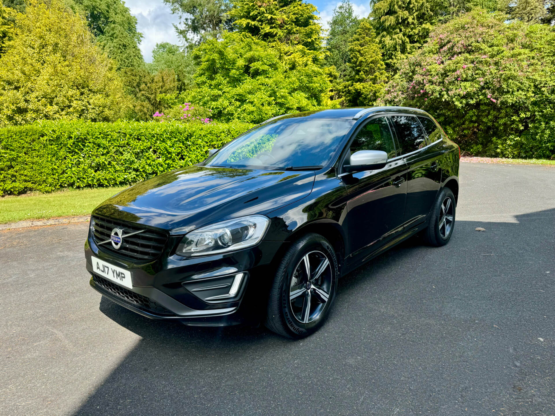 Jul 2017 Volvo XC60 D5 [220] R DESIGN Lux Nav 5dr AWD Geartronic