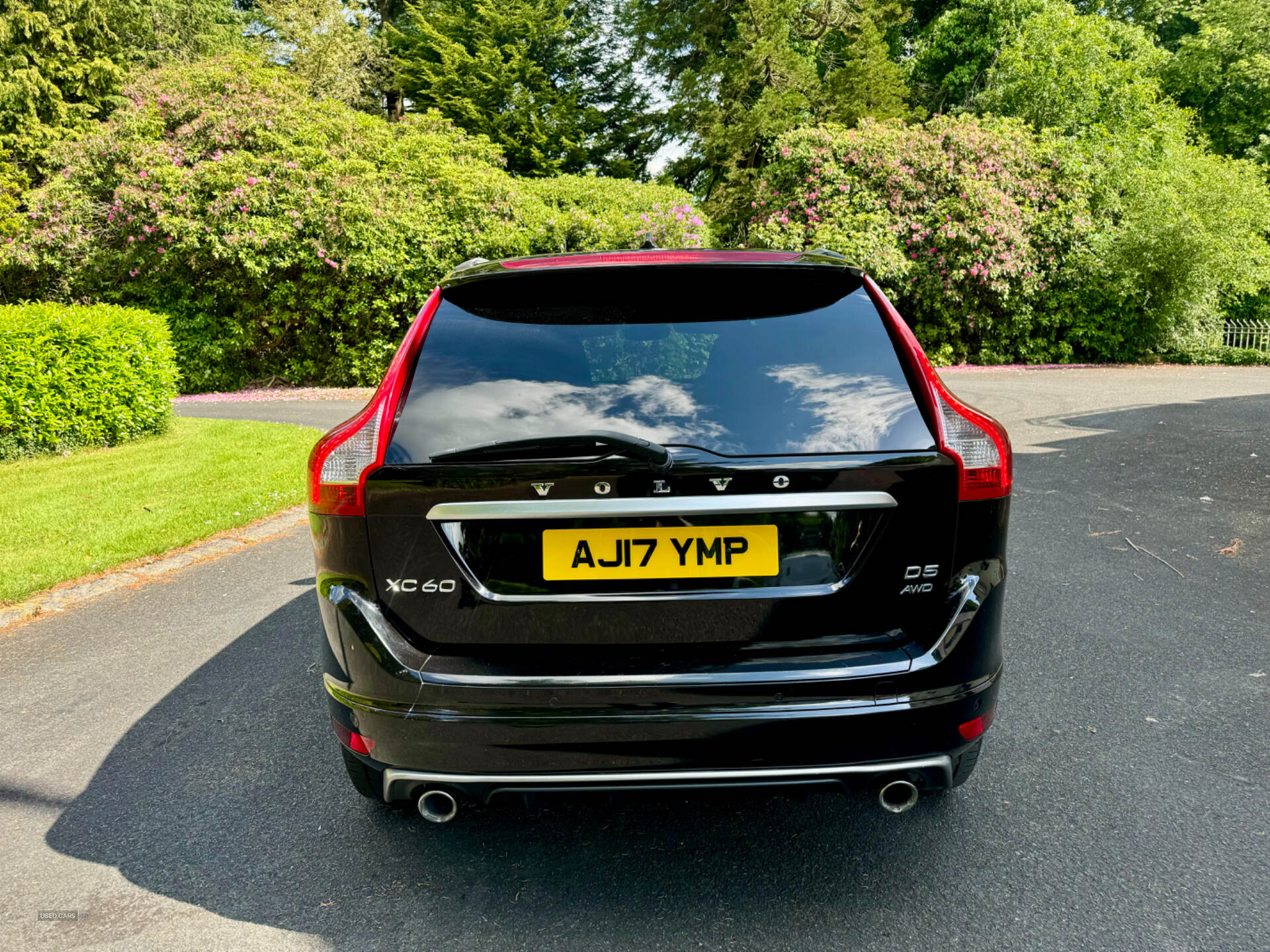 Jul 2017 Volvo XC60 D5 [220] R DESIGN Lux Nav 5dr AWD Geartronic