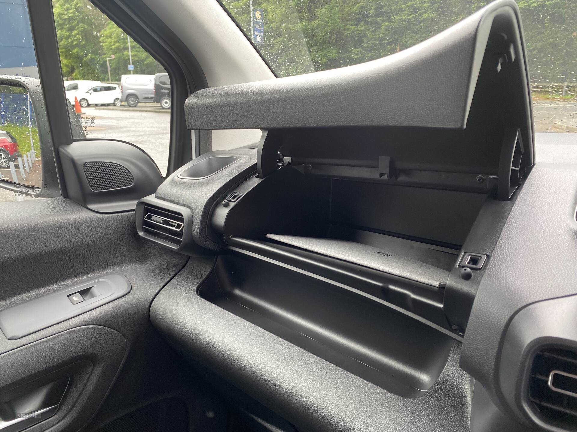  2025 Citroen Berlingo van M BHDi 100 Enterprise Plus