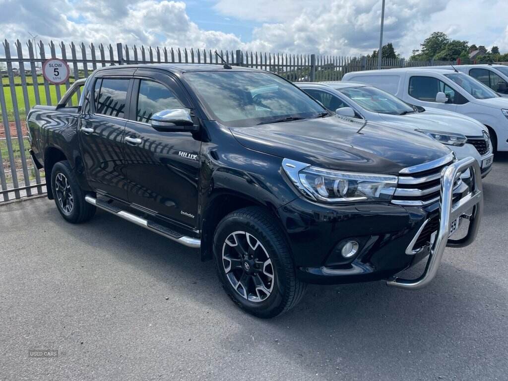 Sep 2017 Toyota Hi-lux Invincible X D/Cab Pick Up 2.4 D-4D