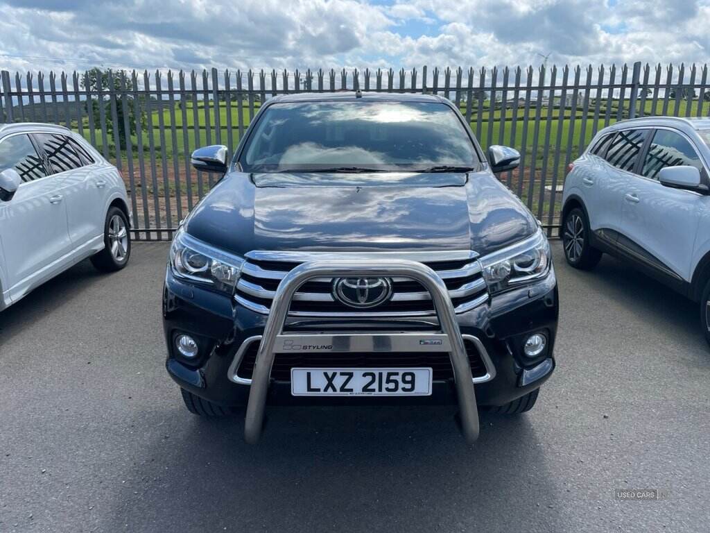Sep 2017 Toyota Hi-lux Invincible X D/Cab Pick Up 2.4 D-4D