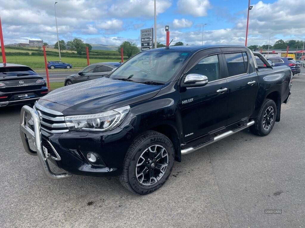 Sep 2017 Toyota Hi-lux Invincible X D/Cab Pick Up 2.4 D-4D