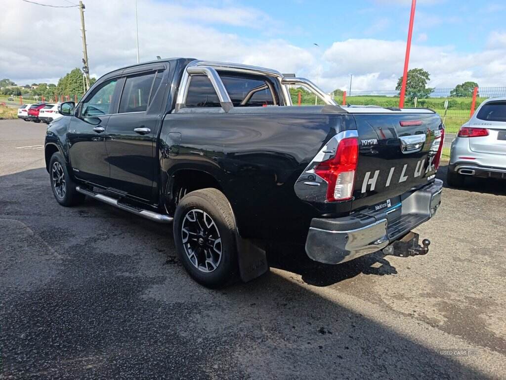 Sep 2017 Toyota Hi-lux Invincible X D/Cab Pick Up 2.4 D-4D
