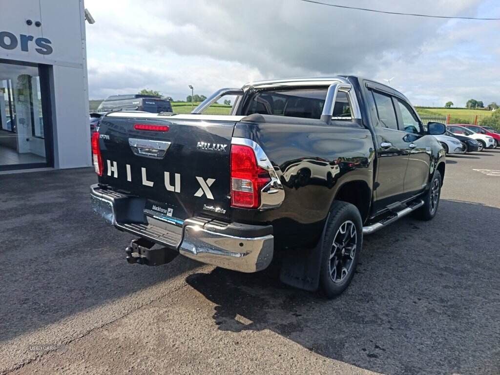 Sep 2017 Toyota Hi-lux Invincible X D/Cab Pick Up 2.4 D-4D