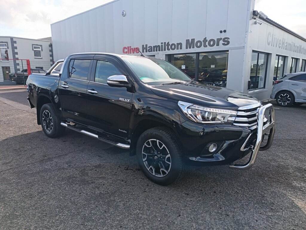 Sep 2017 Toyota Hi-lux Invincible X D/Cab Pick Up 2.4 D-4D