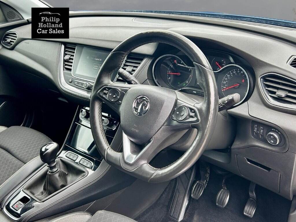 Feb 2021 Vauxhall Grandland X 1.2 Turbo Business Edition Nav 5dr