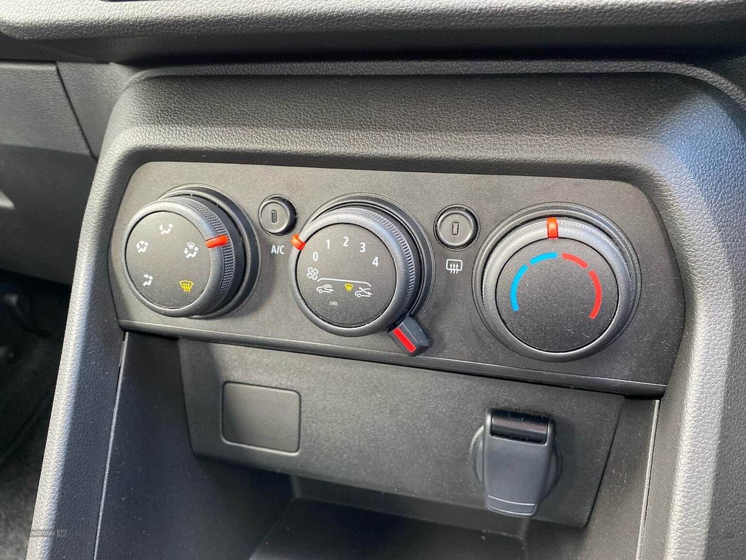 Jun 2023 Dacia Sandero 1.0 Tce Expression 5Dr