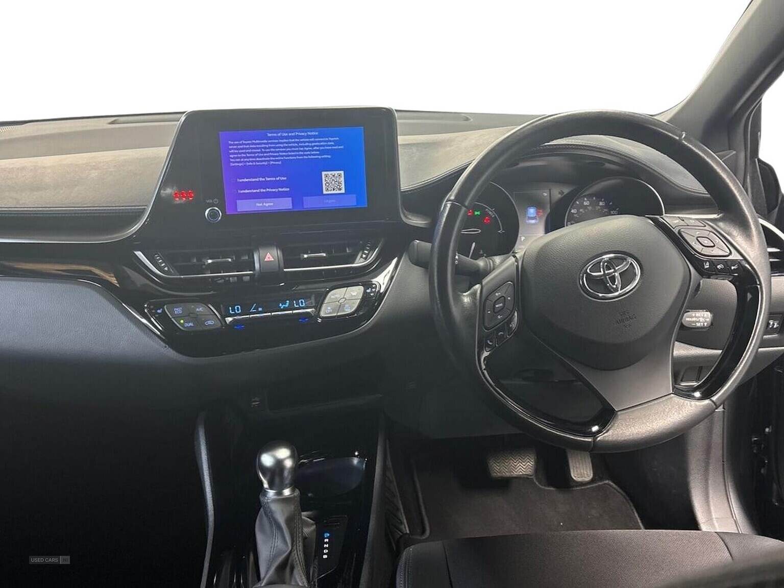 May 2023 Toyota C-HR 1.8 Hybrid Design 5Dr Cvt