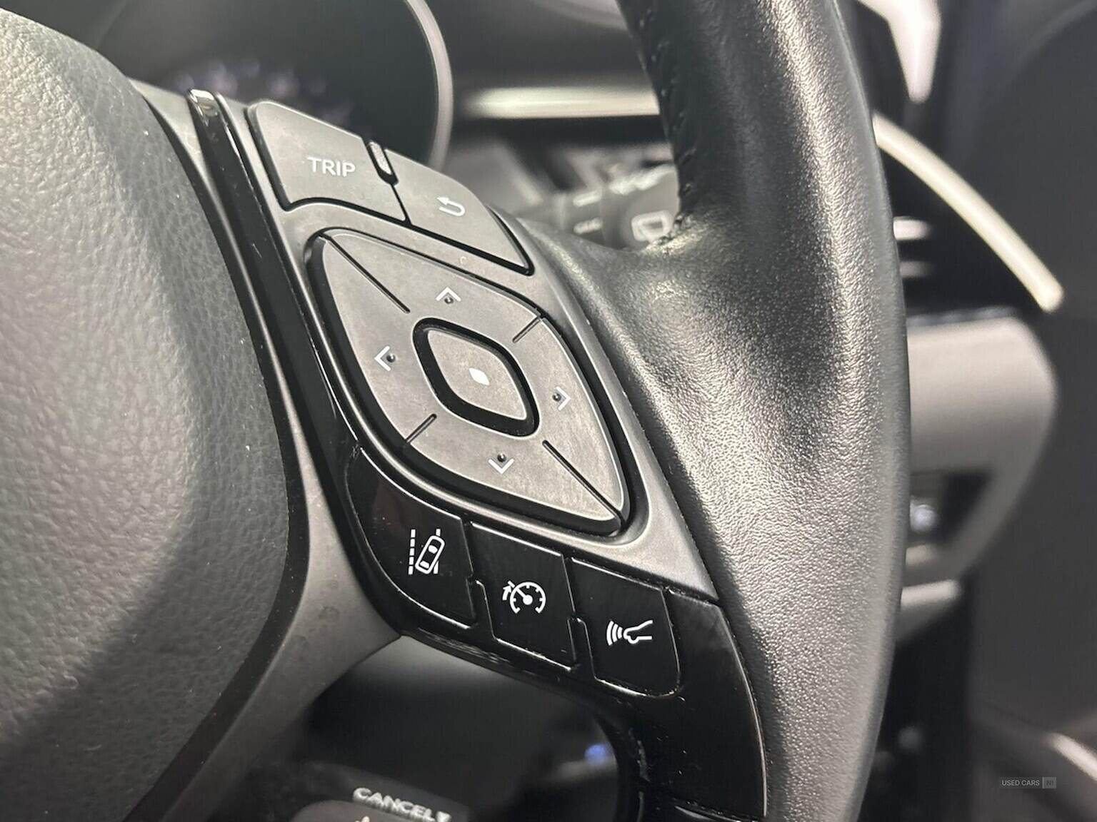 May 2023 Toyota C-HR 1.8 Hybrid Design 5Dr Cvt