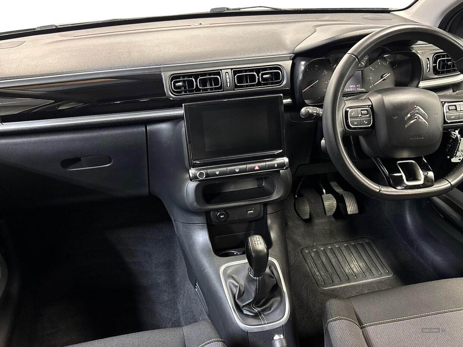 Apr 2021 Citroen C3 1.2 Puretech Flair 5Dr