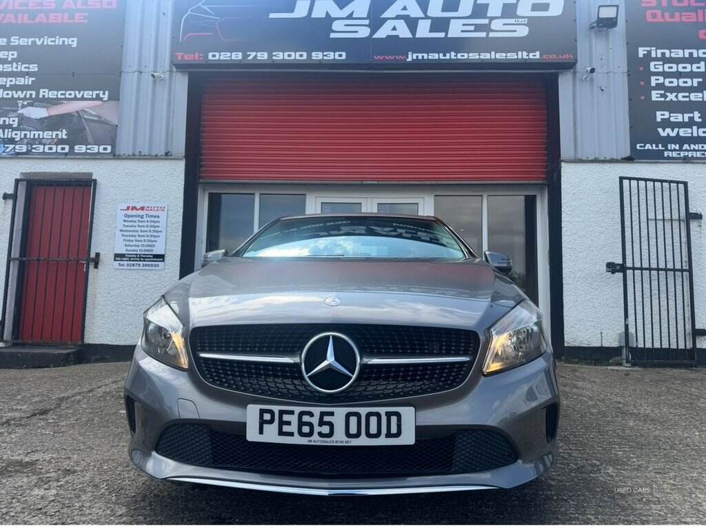 Dec 2015 Mercedes-Benz A-Class A180d SE 5dr Auto