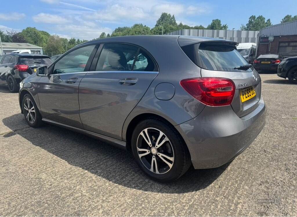 Dec 2015 Mercedes-Benz A-Class A180d SE 5dr Auto