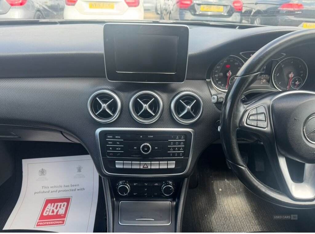 Dec 2015 Mercedes-Benz A-Class A180d SE 5dr Auto