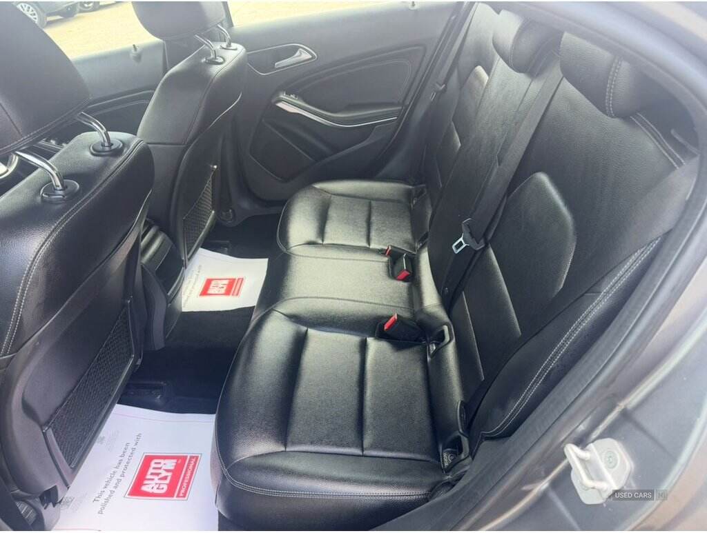 Dec 2015 Mercedes-Benz A-Class A180d SE 5dr Auto