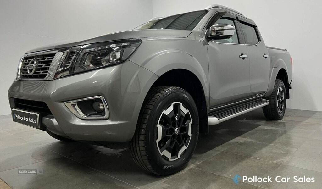 Dec 2021 Nissan Navara Double Cab Pick Up Tekna 2.3dCi 190 TT 4WD Auto