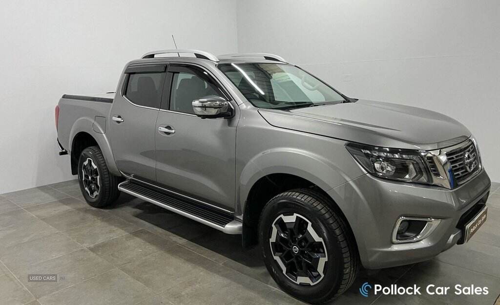 Dec 2021 Nissan Navara Double Cab Pick Up Tekna 2.3dCi 190 TT 4WD Auto
