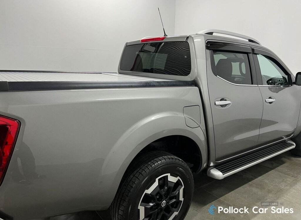 Dec 2021 Nissan Navara Double Cab Pick Up Tekna 2.3dCi 190 TT 4WD Auto