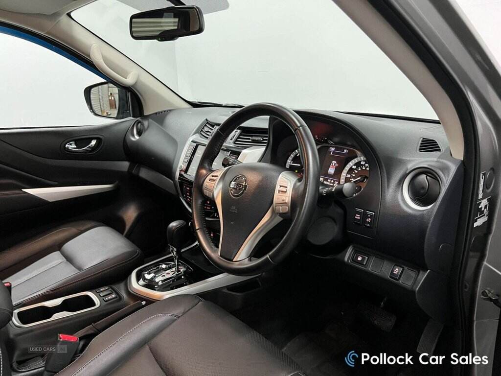 Dec 2021 Nissan Navara Double Cab Pick Up Tekna 2.3dCi 190 TT 4WD Auto