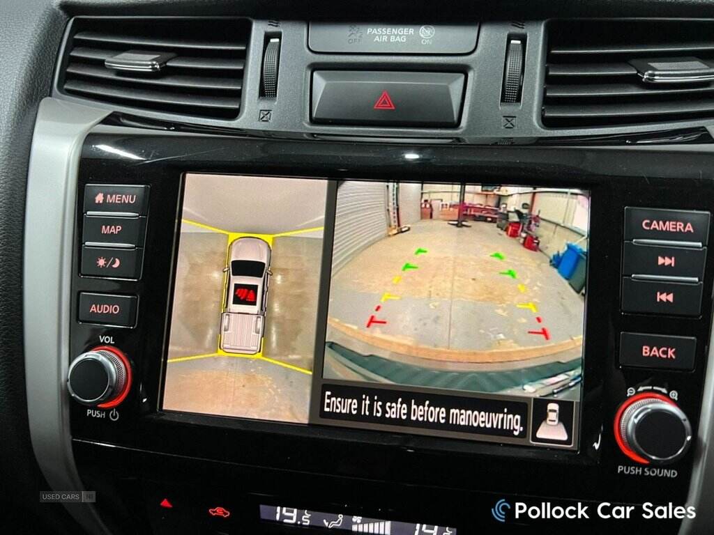 Dec 2021 Nissan Navara Double Cab Pick Up Tekna 2.3dCi 190 TT 4WD Auto