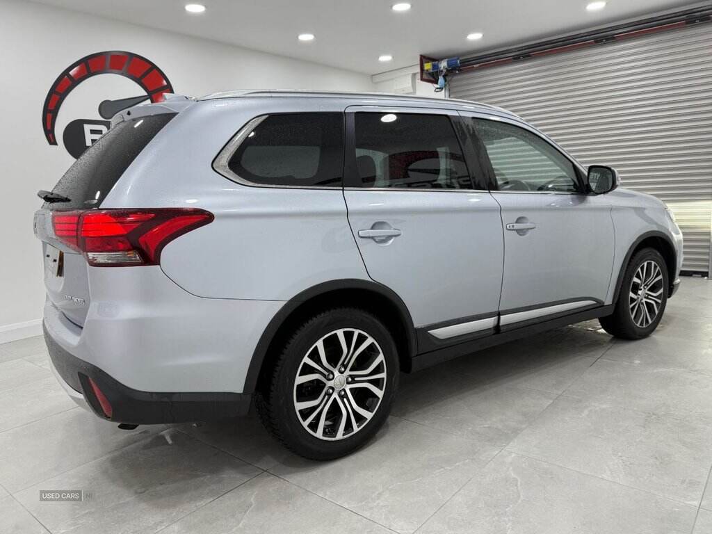 Mar 2018 Mitsubishi Outlander 2.2 DI-D 4 5dr Auto