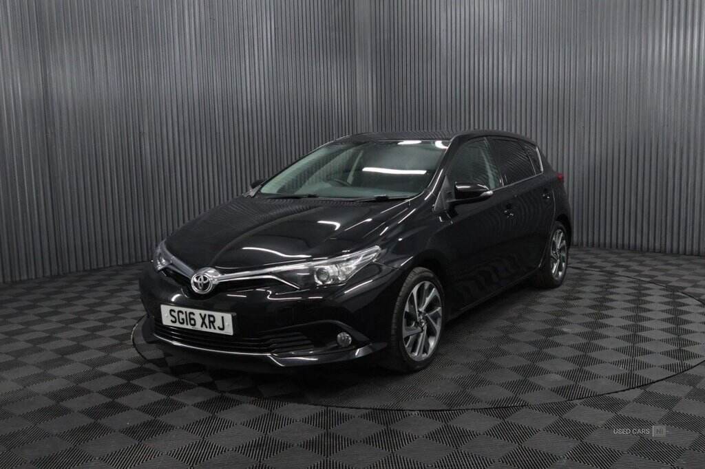 Mar 2016 Toyota Auris 1.6 D-4D Design 5dr