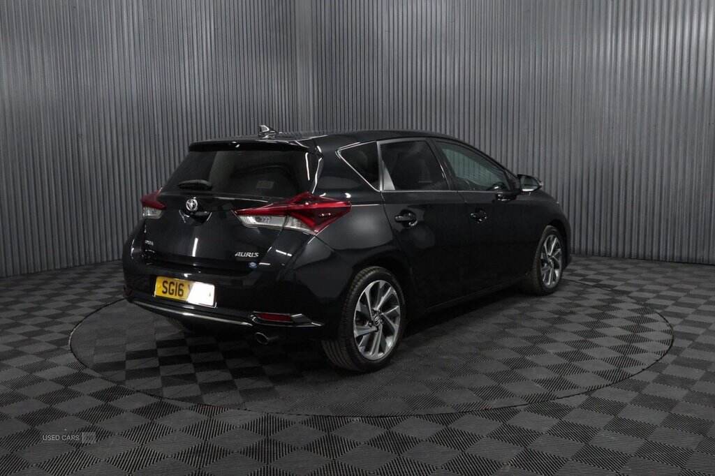Mar 2016 Toyota Auris 1.6 D-4D Design 5dr