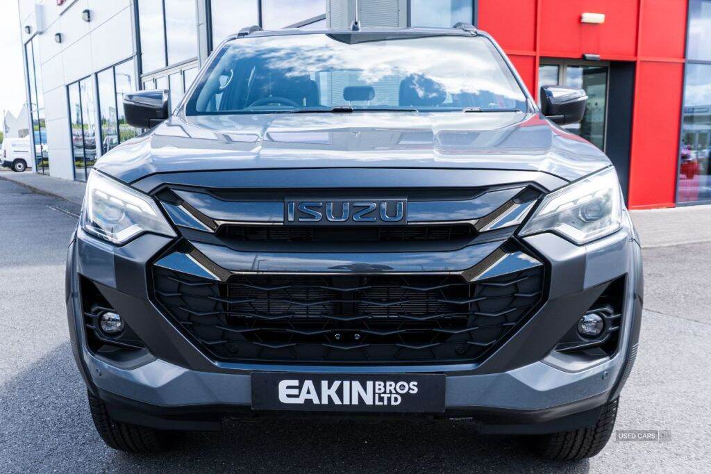  2025 Isuzu D-Max Limited Edition Steel