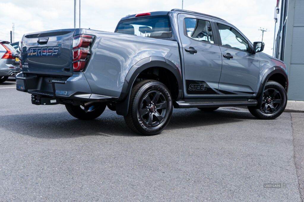  2025 Isuzu D-Max Limited Edition Steel