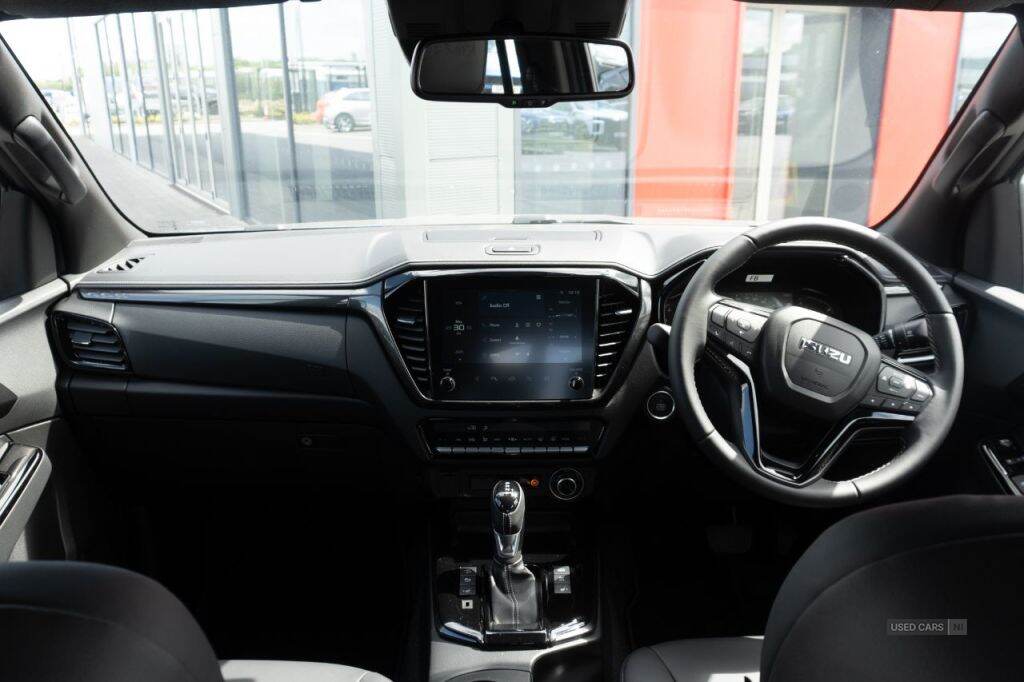  2025 Isuzu D-Max Limited Edition Steel