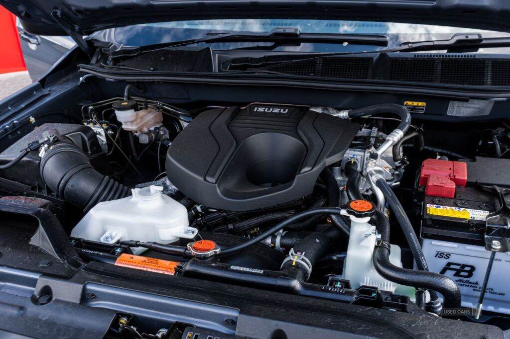  2025 Isuzu D-Max Limited Edition Steel