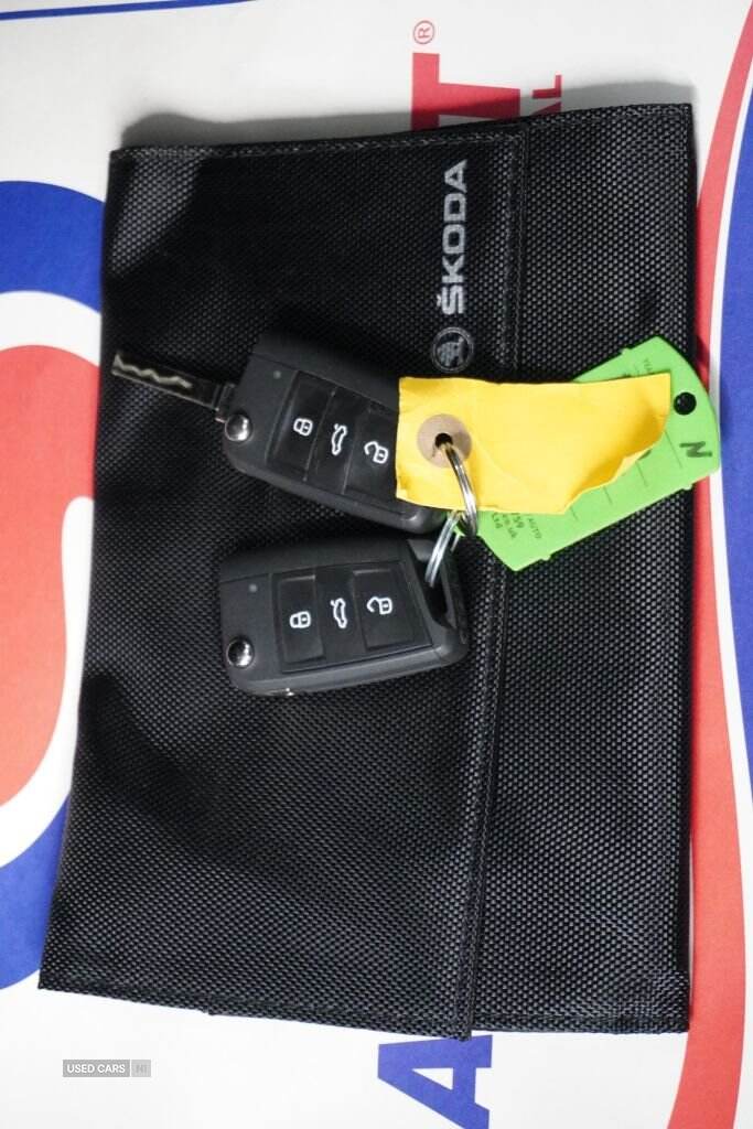 Jun 2021 Skoda Fabia 1.0 MPI Colour Edition 5dr