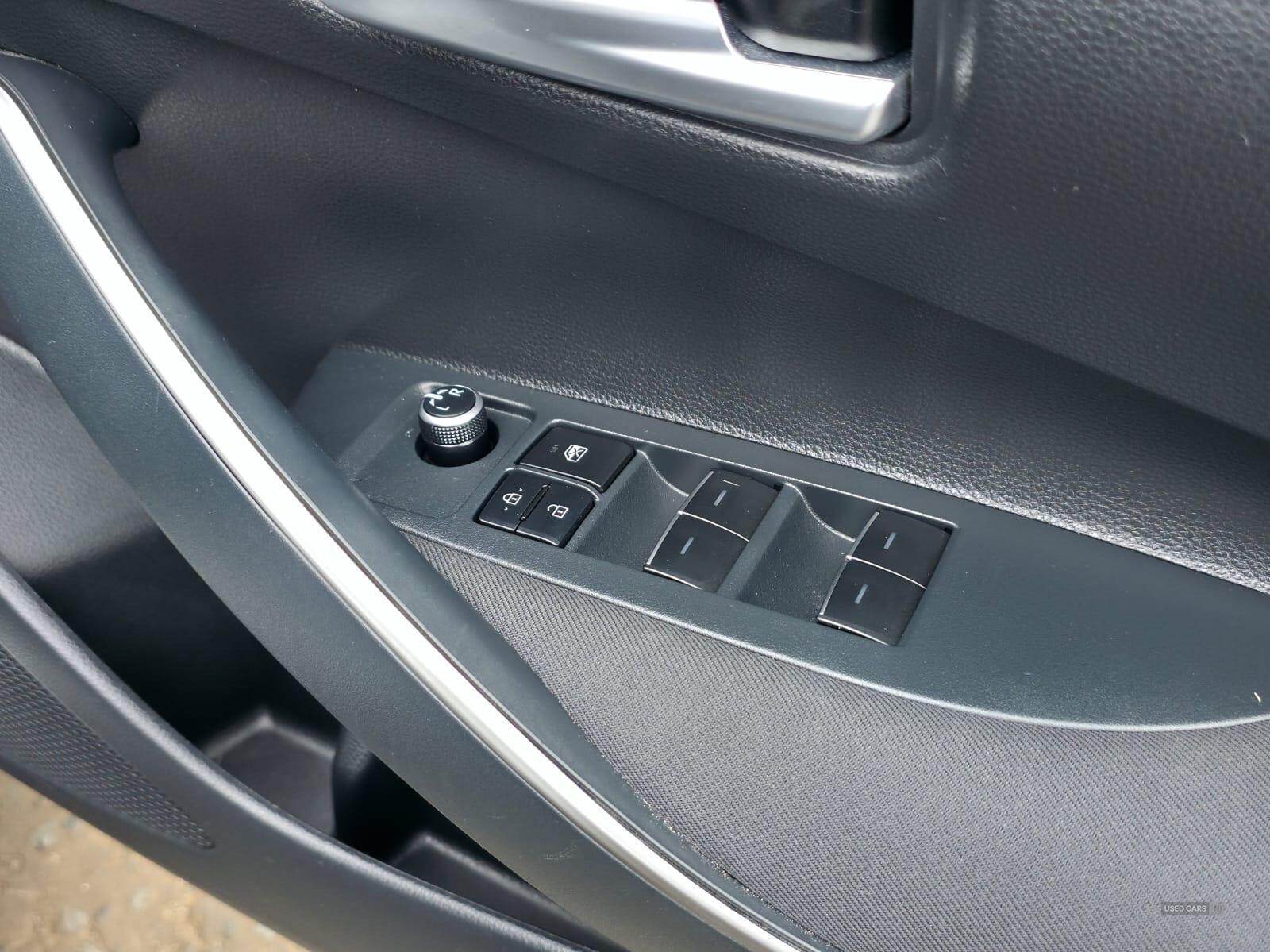  2022 Toyota Corolla 1.8 VVT-h Icon Tech CVT Euro 6 (s/s) 4dr