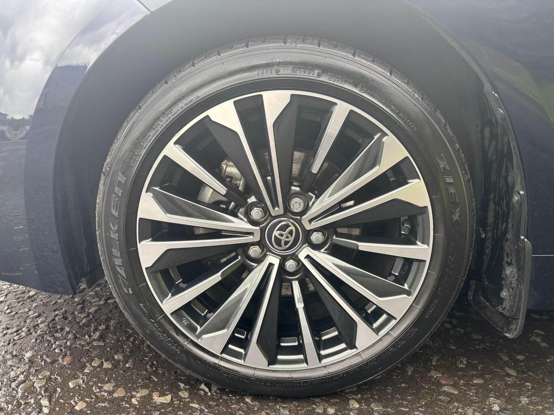 Jun 2023 Toyota Corolla 1.8 Hybrid Design 5dr CVT