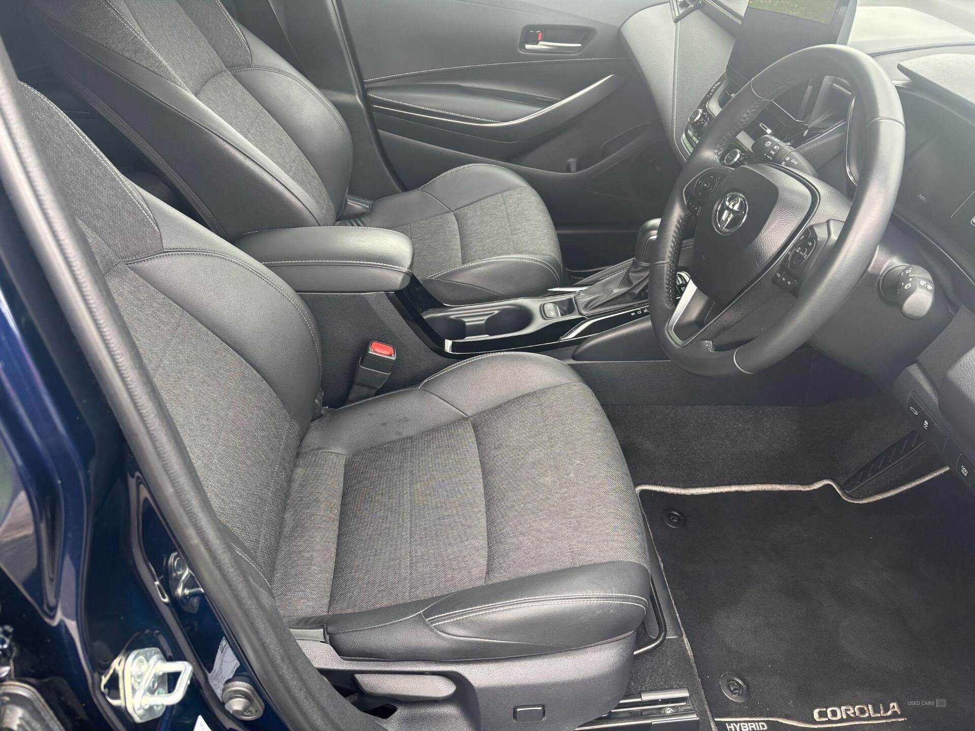 Jun 2023 Toyota Corolla 1.8 Hybrid Design 5dr CVT