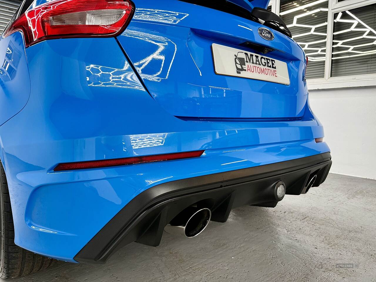  2016 Ford Focus 2.3T EcoBoost RS Hatchback 5dr Petrol Manual AWD Euro 6 (s/s) (350 ps)