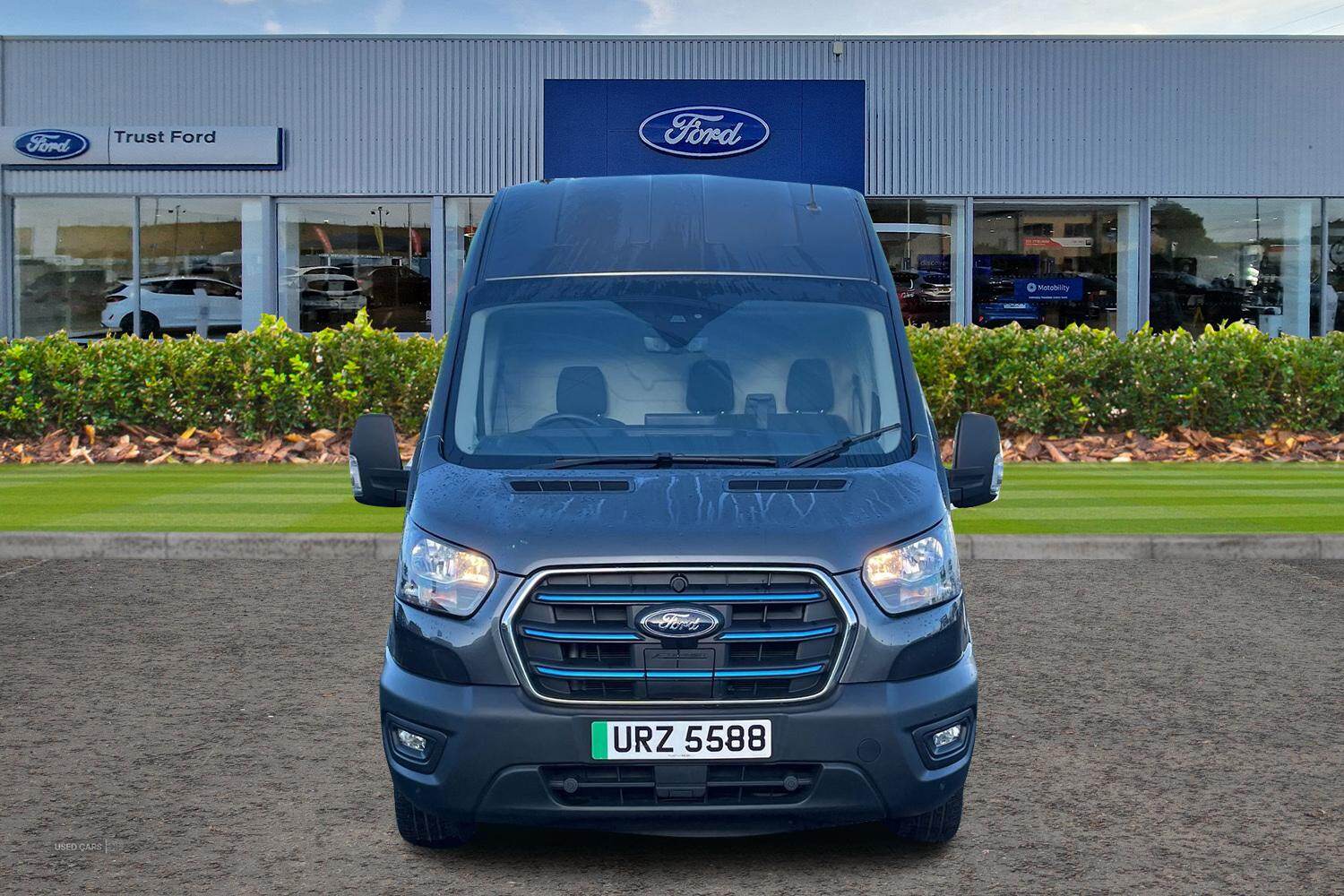 Mar 2023 Ford Transit 135kW 68kWh H3 Trend Van Auto