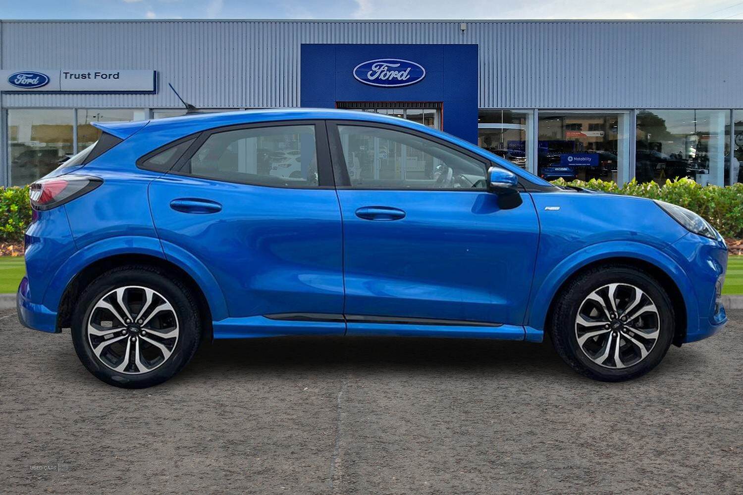 Apr 2023 Ford Puma 1.0 EcoBoost Hybrid mHEV ST-Line 5dr