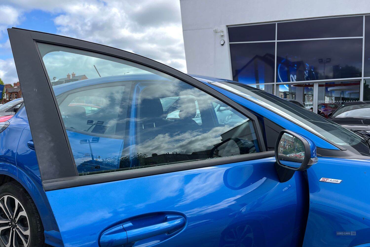Apr 2023 Ford Puma 1.0 EcoBoost Hybrid mHEV ST-Line 5dr